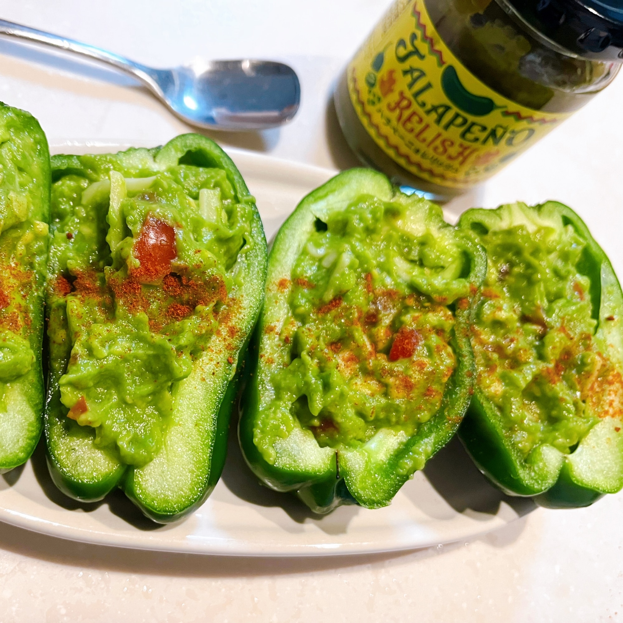 ケトアボカドのキノコ詰めレシピ