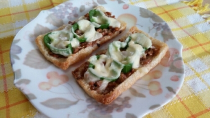 こんにちは♪
糖質が高い食材が一切なくて、まさに糖質制限食ですね♪安心して美味しく頂きました♪ごちそうさまでした(^_^)