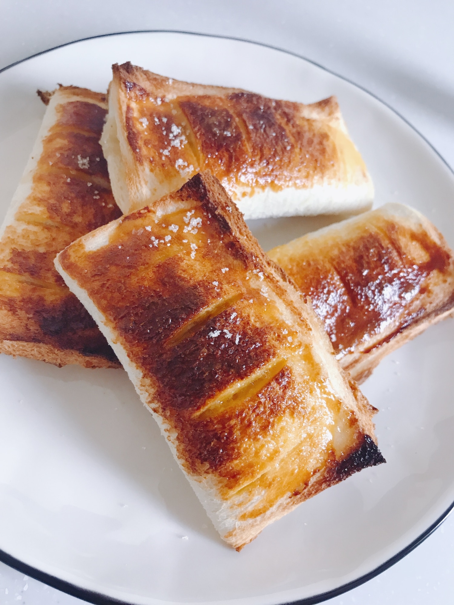 ル・クルーゼ公式] タルト・タタン レシピ・作り方 by ル・クルーゼ