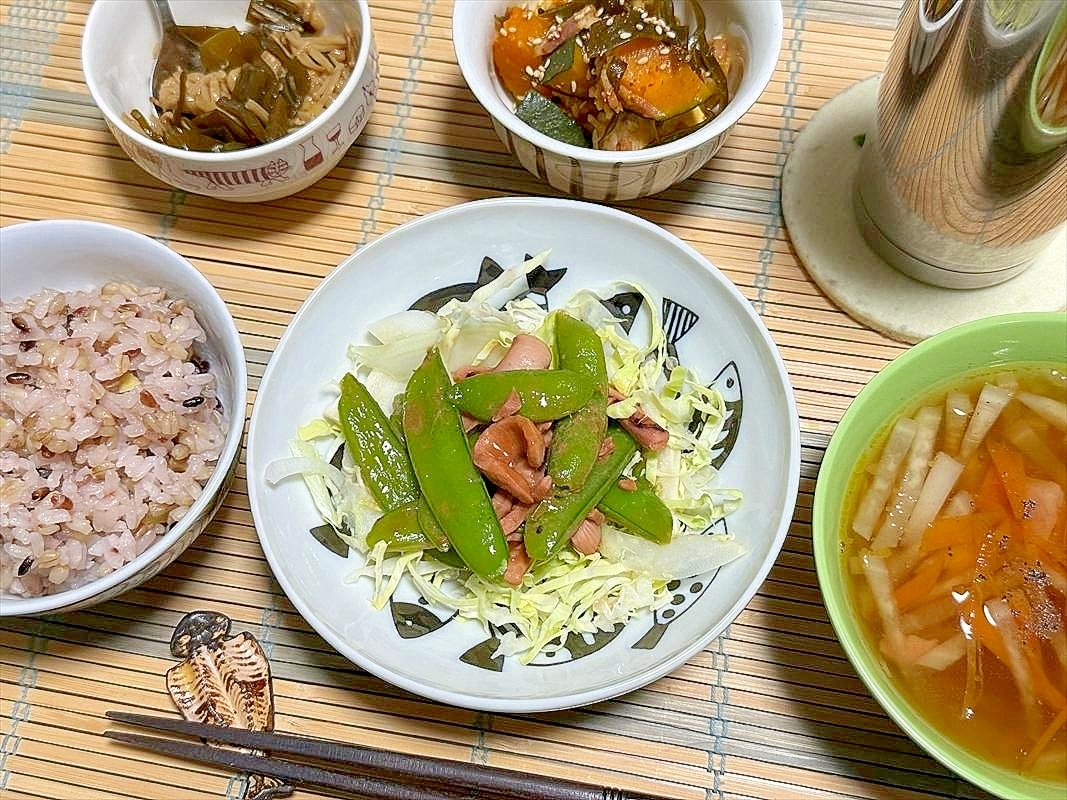 ぷりっとコク旨♪スナップえんどうと塩辛のバター炒め