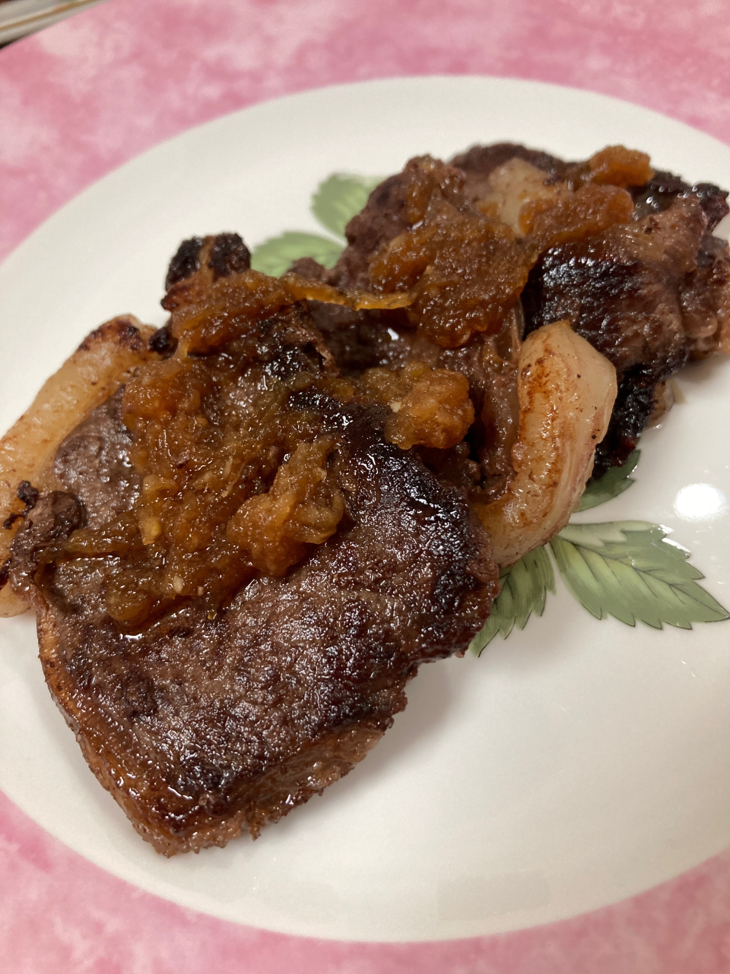 鹿肉の大根おろしソースかけ