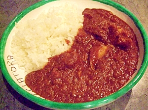 市販のルーで☆インド風チキントマトカレー