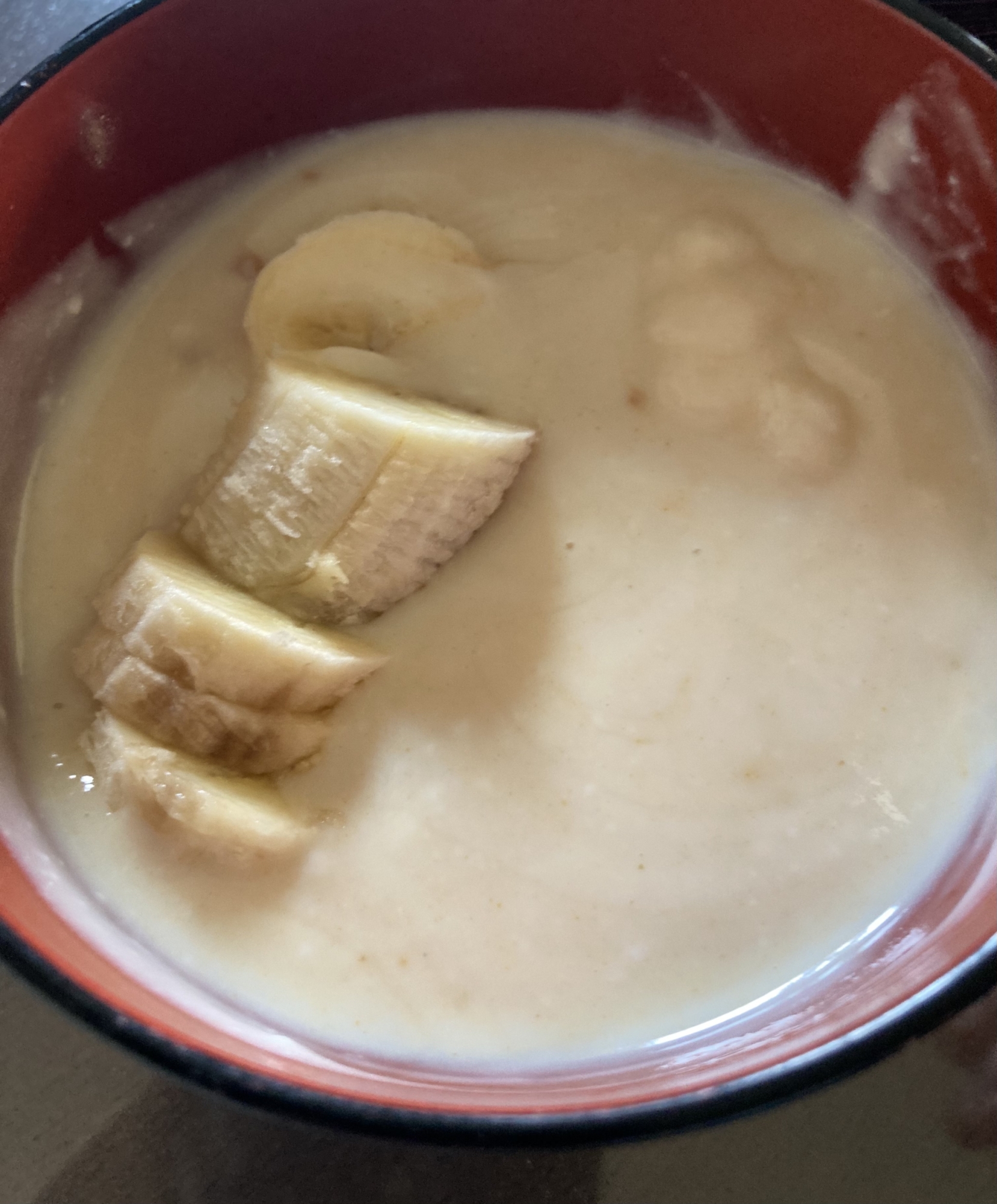 バナナ風味のバナナヨーグルトスムージー