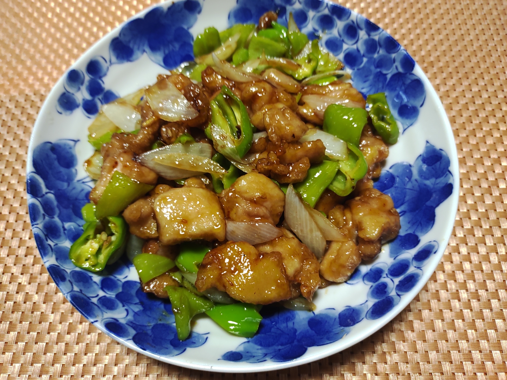 鶏ももとピーマンの甘酢がらめ