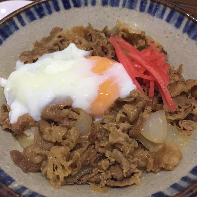 温玉のせ牛丼