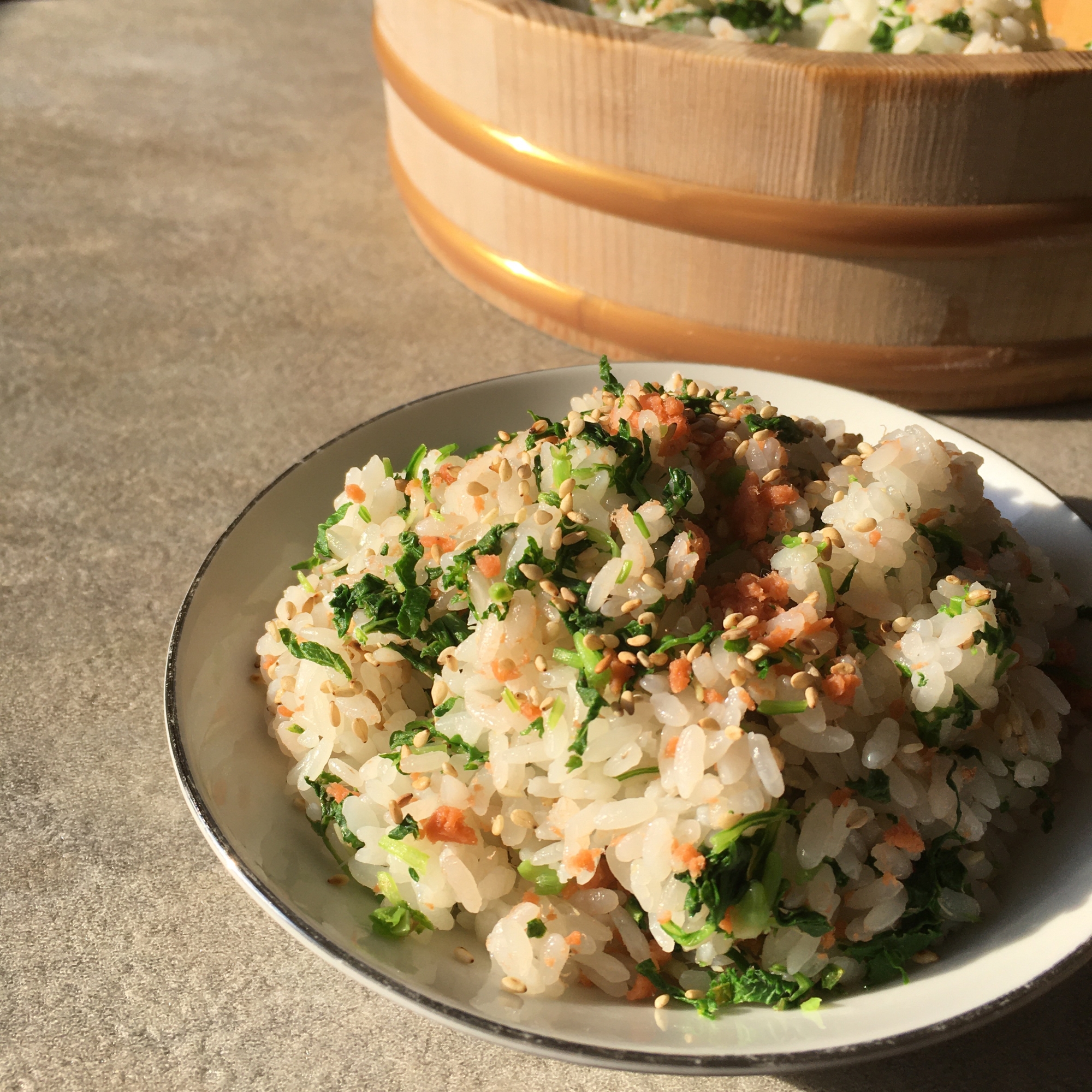 かぶの間引き菜と鮭の混ぜご飯♪