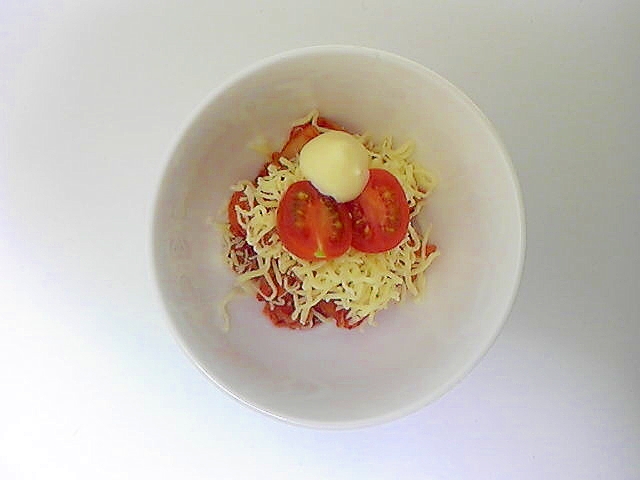 トマトのせキムチーズ