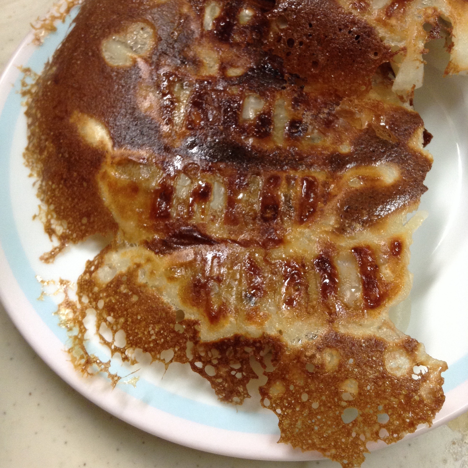 羽根ぱりぱり 皮ふっくら 羽根つき餃子の焼き方