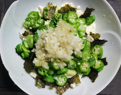 モリモリ食べれる♪くずし豆腐とオクラの和風サラダ