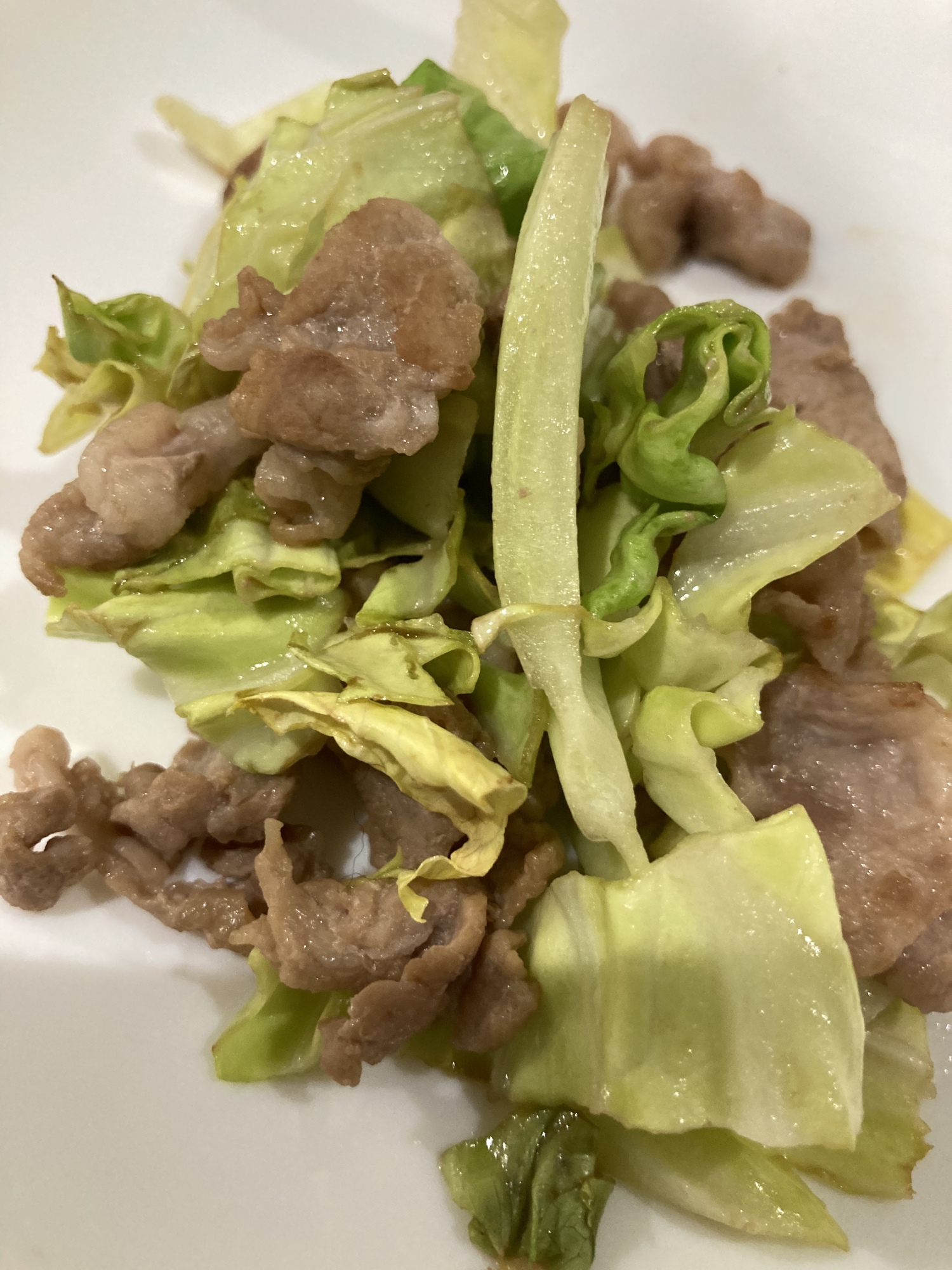 豚肉とキャベツの醤油麹炒め