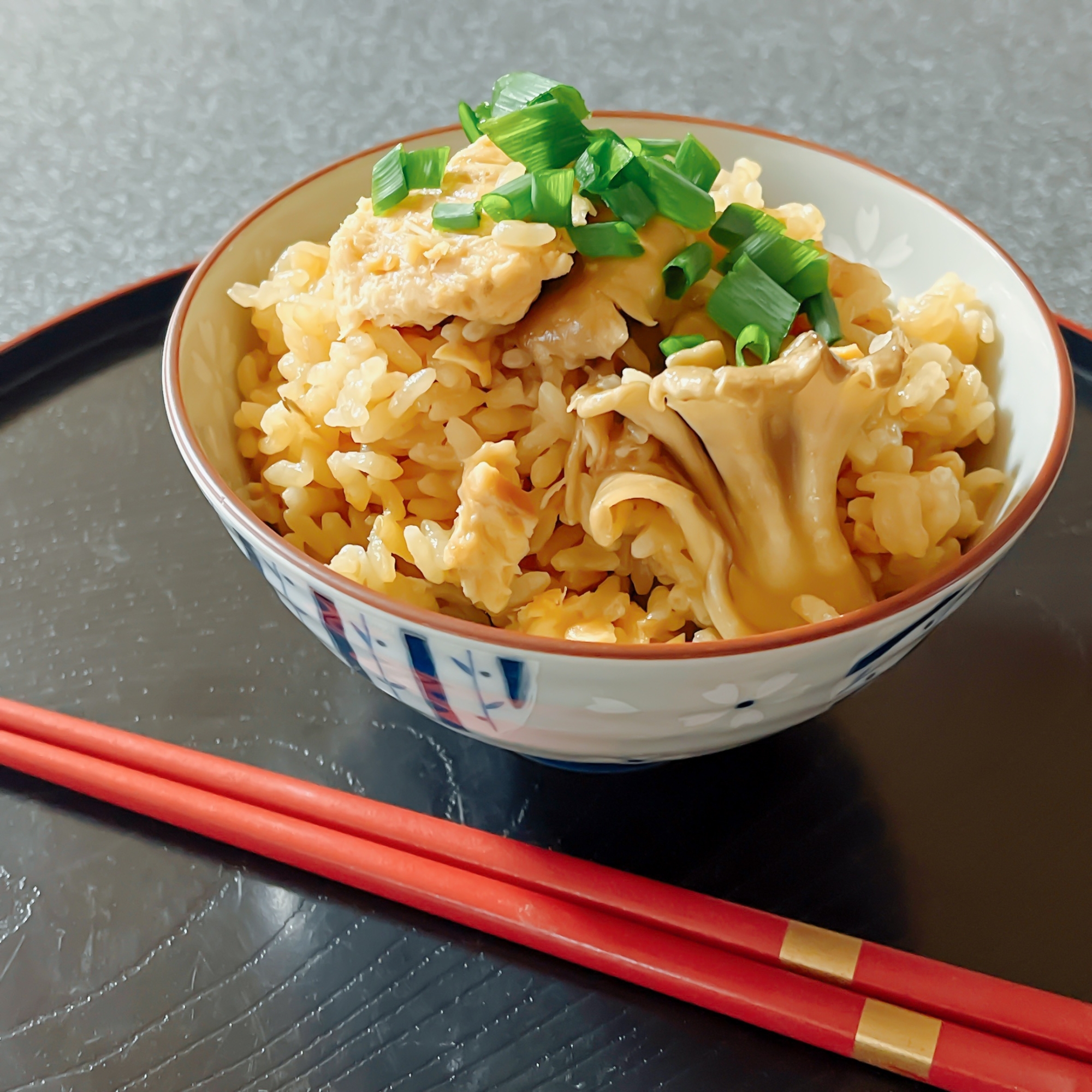 鮭缶と舞茸で！秋色炊き込みごはん♫