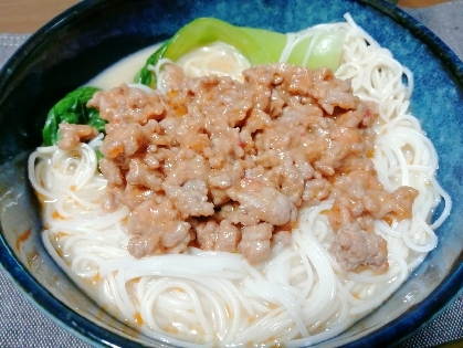 牛乳とめんつゆで担々麺ができるとは思わなかったです。肉味噌も美味しく出来ました！