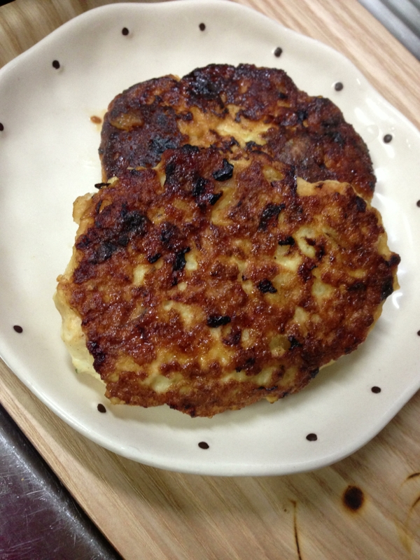 エリンギ入り☆照り焼き豆腐バーグ