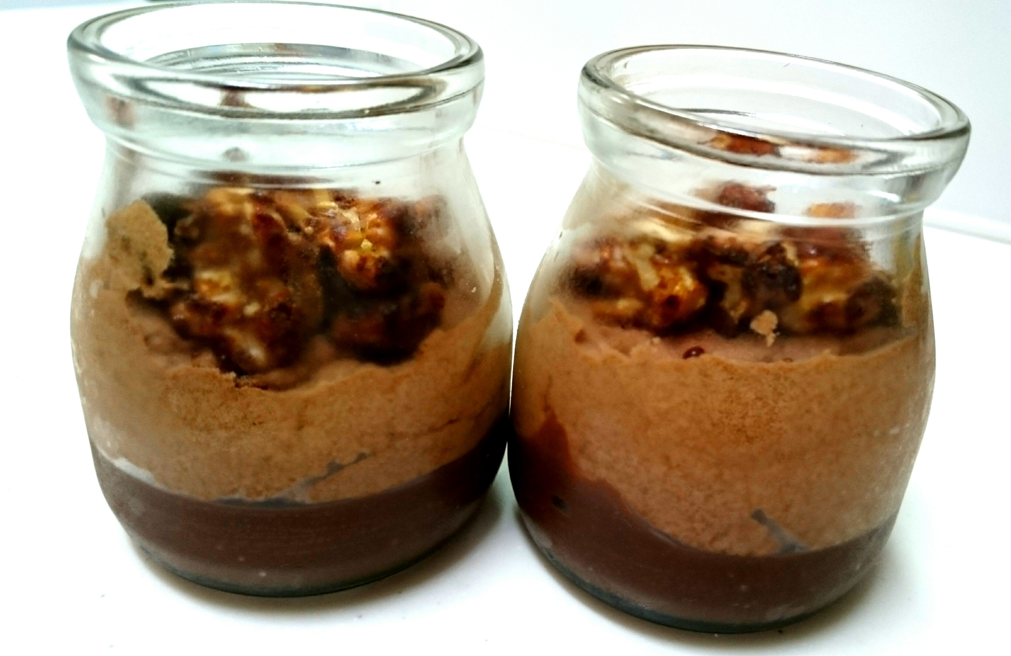 チョコと生クリームだけ 二層の濃厚チョコスイーツ レシピ 作り方 By アコ Since16 楽天レシピ チョコと生クリームだけ 二層の濃厚チョコスイーツ レシピ 作り方 By アコ Since16 楽天レシピ