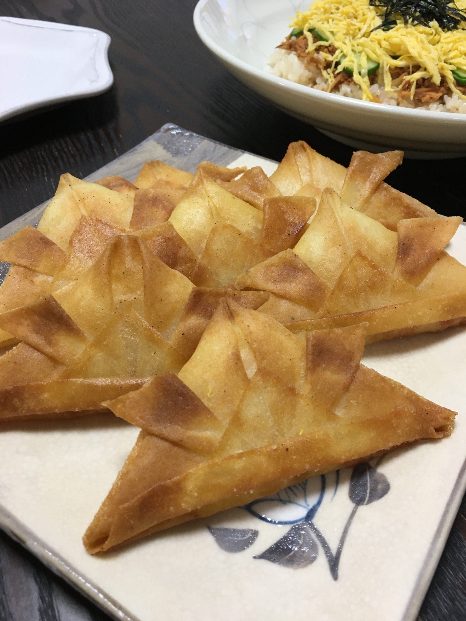 子どもの日☆ポテト春巻き兜！おつまみにも◎