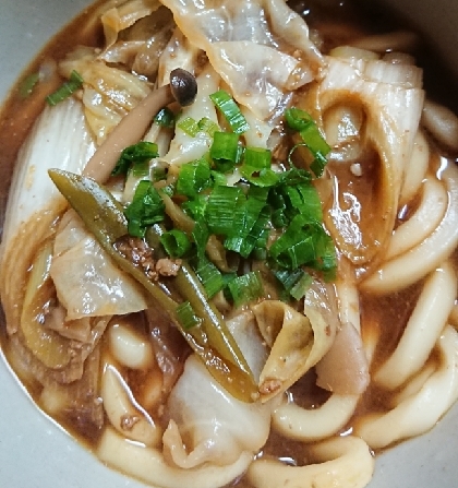 味噌汁リメイク♪味噌煮込みうどん♪