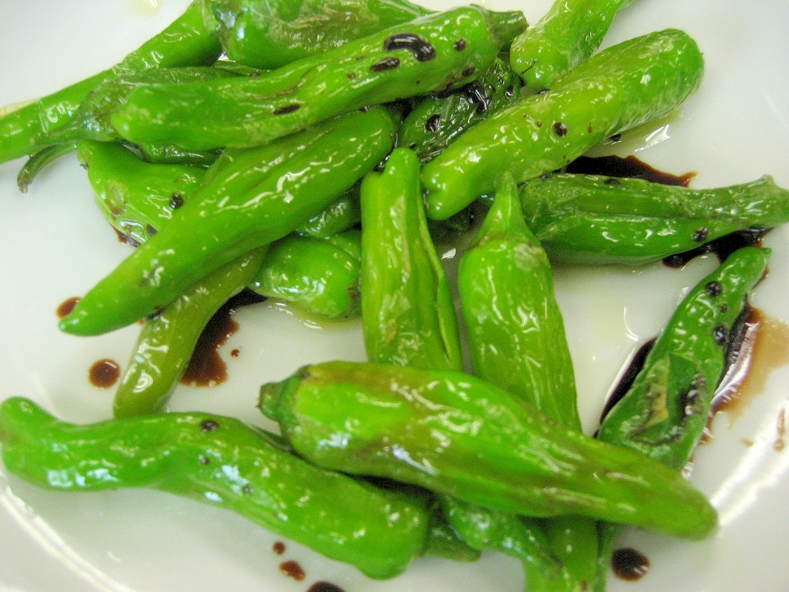 気分はバルおつまみ!青唐辛子のスパニッシュ ソテー