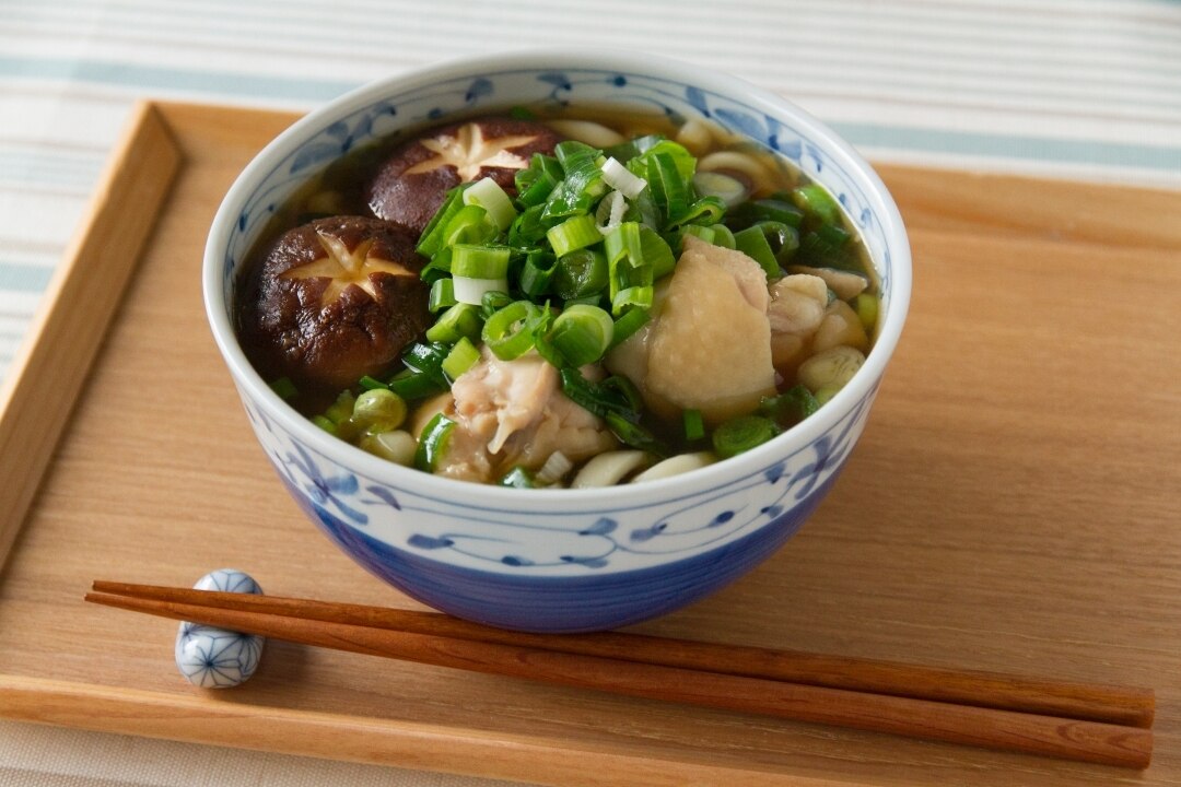 鶏肉うどん / Udon with Chicken レシピ・作り方 by 楽天レシピ - 楽天