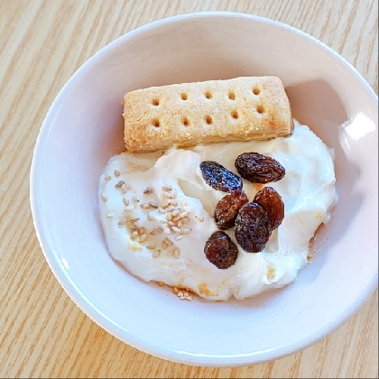 焼き菓子代用ですが、サクサクしてごまが香ばしく美味しかったです(*^-^*)