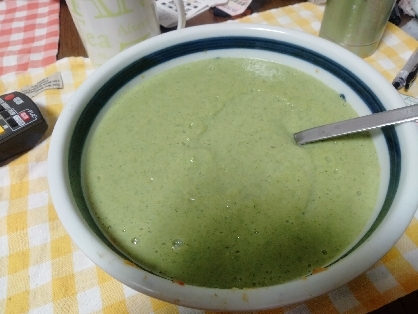 枝豆のムースポタージュ食べるスープ　Vitamix