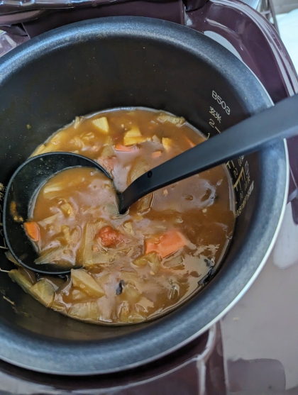 ●超簡単♪炊飯器で「勝手に美味しくなる」カレー！●