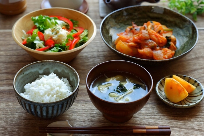 料理のヒント 手間をかけずに一汁二菜を同時に作るコツとは 簡単メニューも紹介 デイリシャス 楽天レシピ 料理のヒント 手間をかけずに一汁二菜を同時に作るコツとは 簡単メニューも紹介 デイリシャス 楽天レシピ