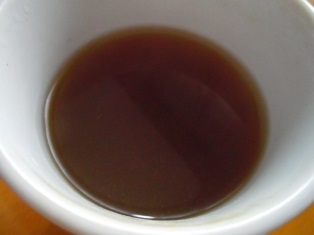 昨日・今日と、寒の戻りで寒いので、あったか紅茶にしました。
芯からポカポカ❤　ご馳走さまです。＾＾