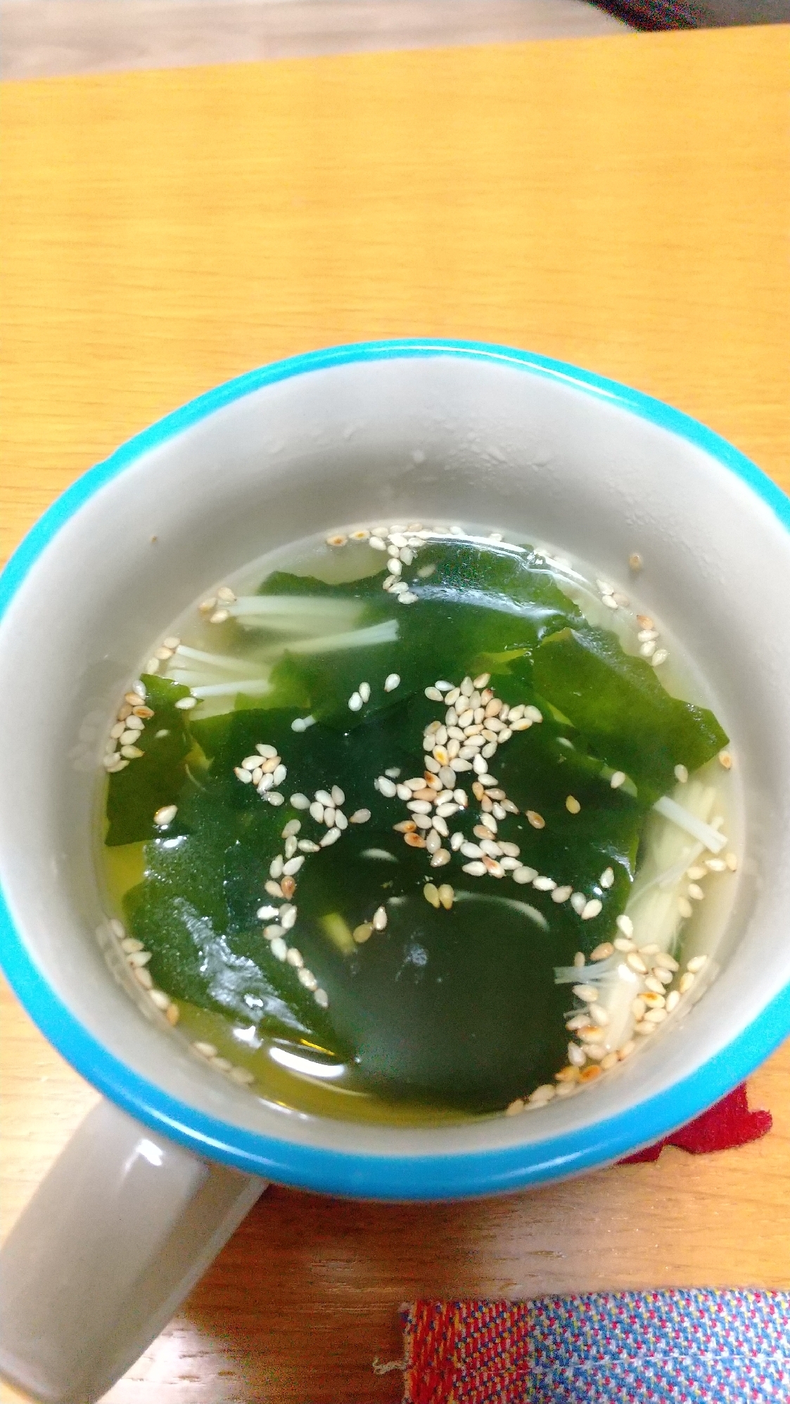 ワカメのごま油スープ