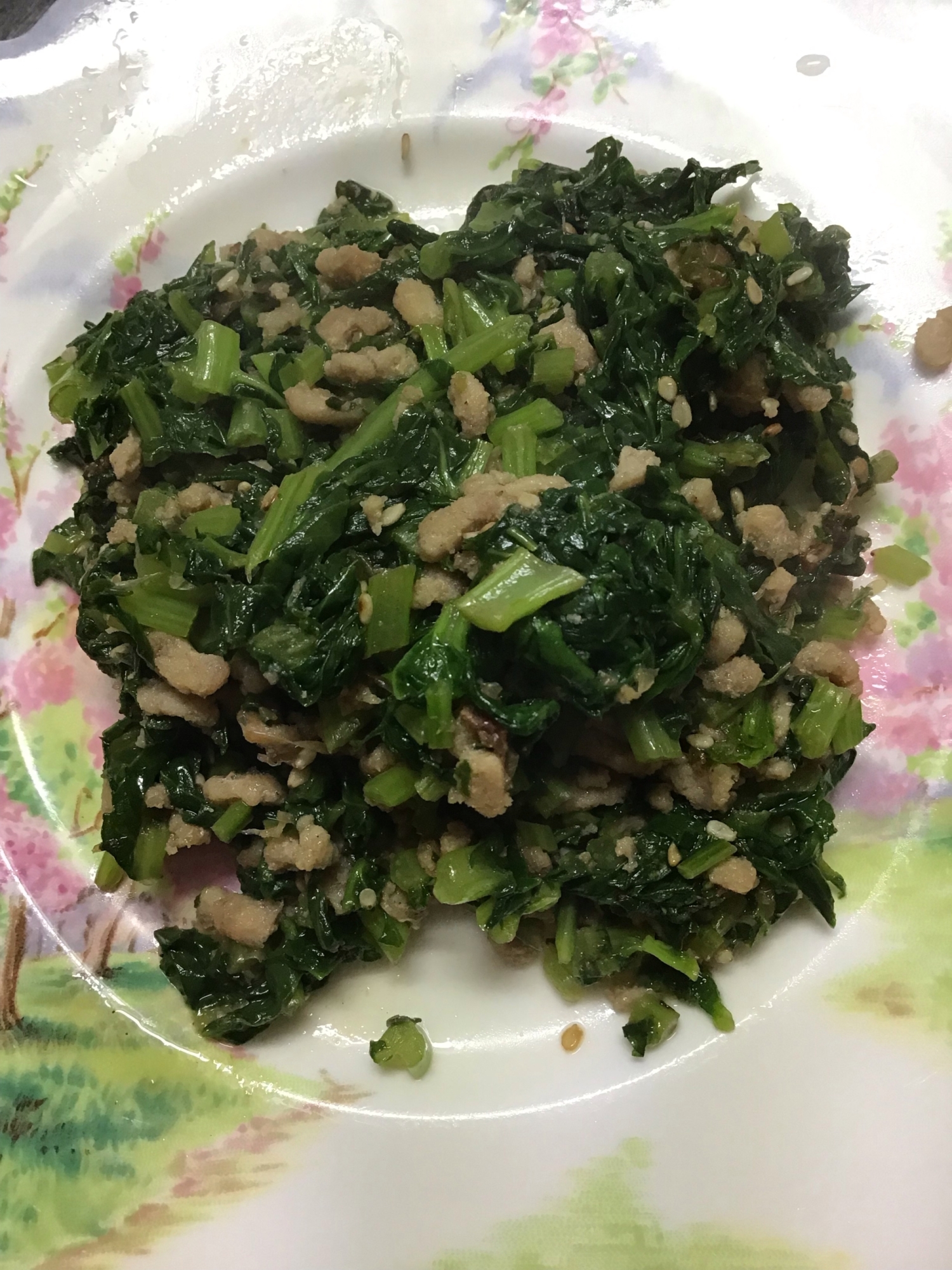 間引き大根の葉とひき肉炒め