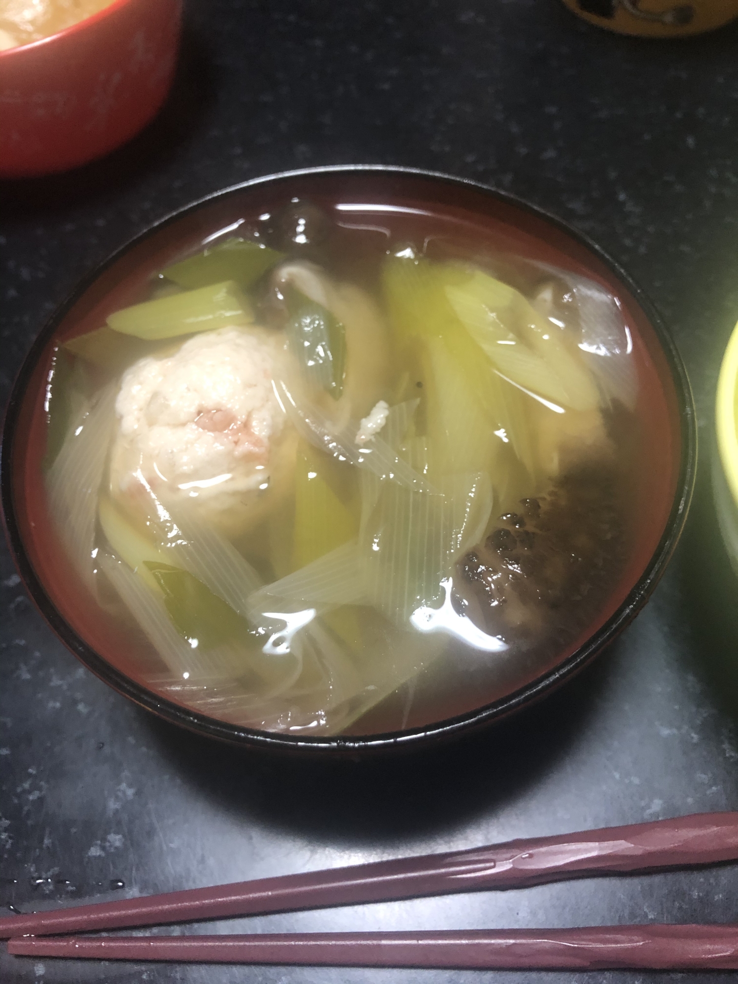 市販のイカ団子で 長ネギと椎茸のスープ レシピ 作り方 By てぃも1010 楽天レシピ