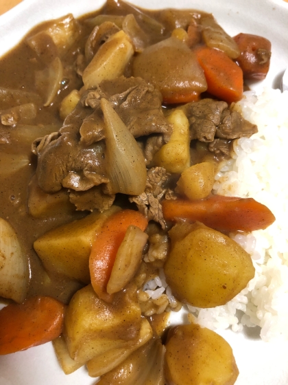 牛肉の薄切り肉で、カレーライス