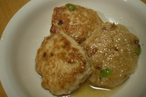 旬ですね 銀杏入り豆腐バーグ レシピ 作り方 By ひろりん1106 楽天レシピ 旬ですね 銀杏入り豆腐バーグ レシピ 作り方 By ひろりん1106 楽天レシピ