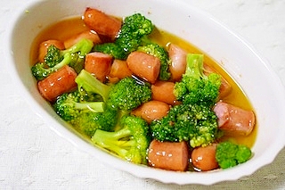 レンジで作る ソーセージとブロッコリーのアヒージョ レシピ 作り方 By Assy1984 楽天レシピ