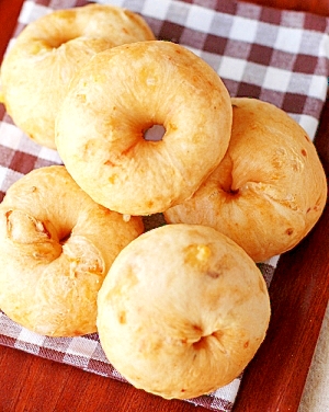 ドライトマトチーズベーグル レシピ 作り方 By Minori Rio 楽天レシピ