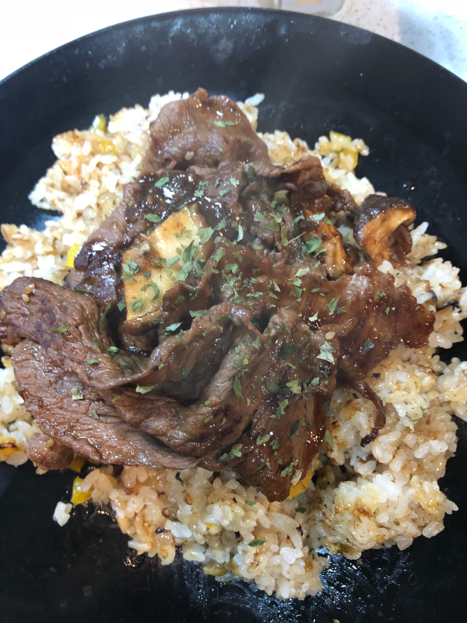 ガーリックライス 牛焼肉乗せ レシピ 作り方 By うーたま 楽天レシピ