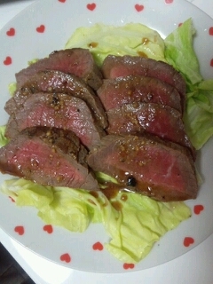 フライパンで作る！！簡単ローストビーフ