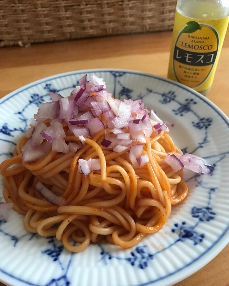 紫玉ねぎのせ具なしナポリタン焼きそば