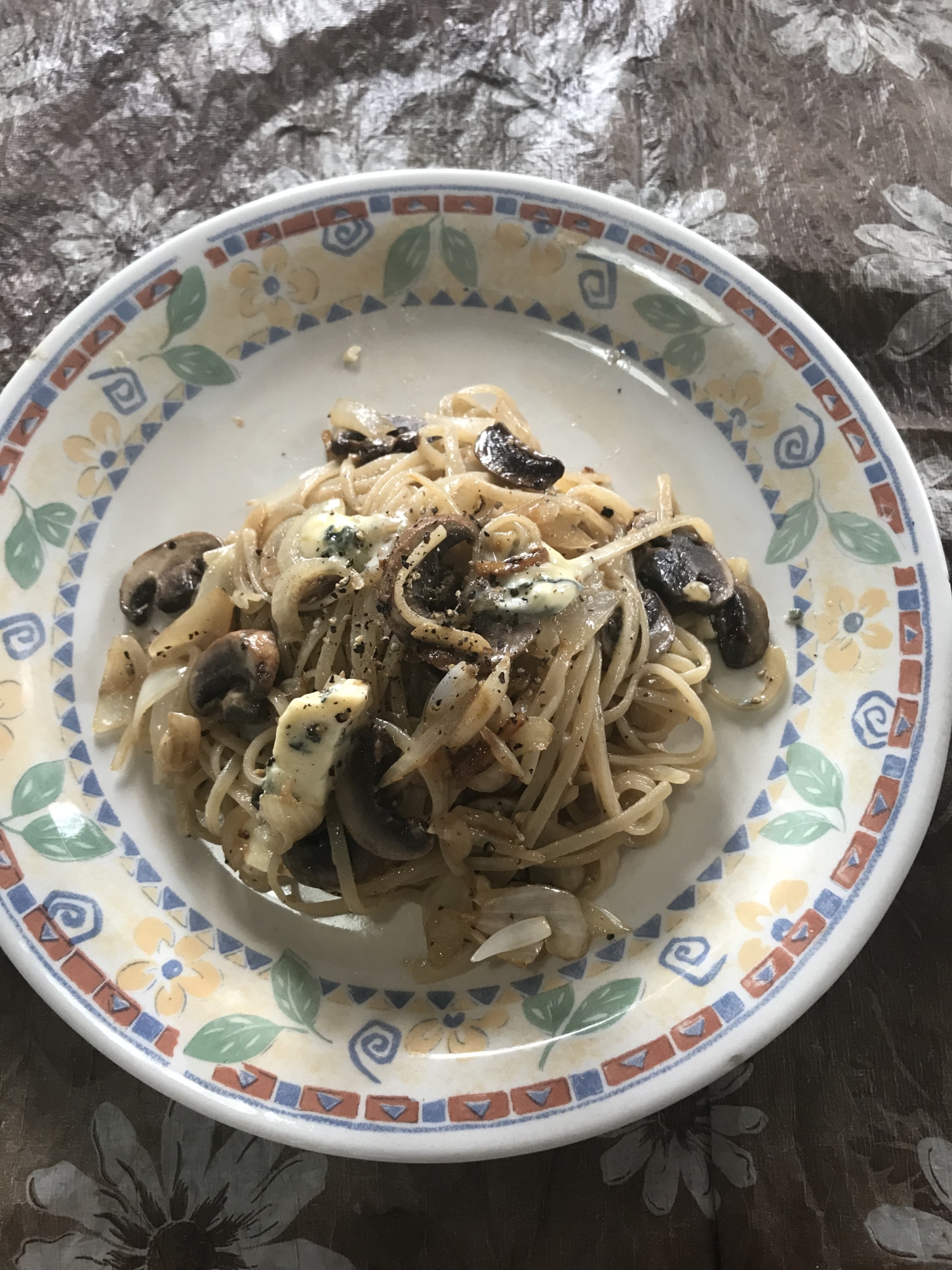 旅ごはん ブルーチーズ香るパスタ アルゼンチン レシピ 作り方 By うみねこ 楽天レシピ