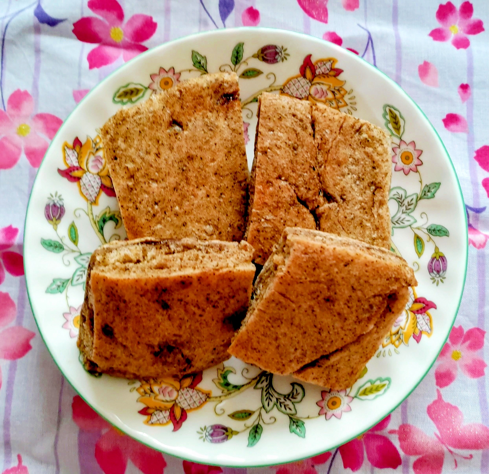 フライパンだけで完成☆生地作り５分☆紅茶ブレッド