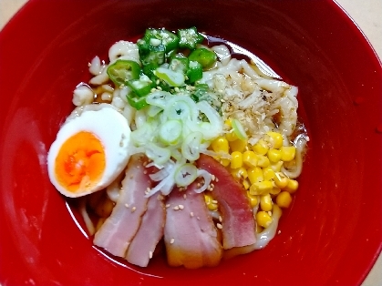 手打ちうどんを極めたいと、現在練習中です。うどんと言えば、めんつゆ。美味しいめんつゆのレシピを求めてこちらにたどり着きました。レシピ、有難うございました。