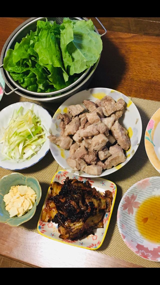 お家で焼肉！お手軽 ♪ サムギョプサル風