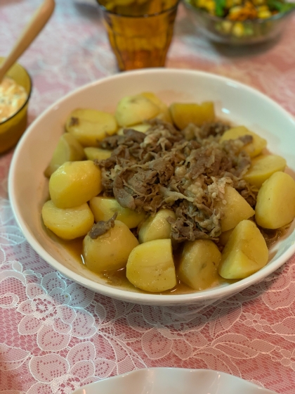 牛肉とじゃがいもの甘辛煮