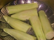 コツは優しく絞ります 緑鮮やか蒸し茄子 レシピ 作り方 By ブルーボリジ 楽天レシピ