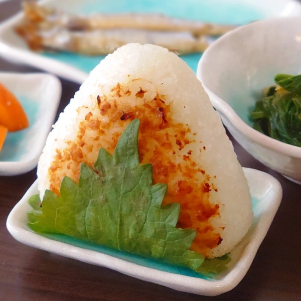 ひいおばぁちゃんの味 こんがり味噌焼きおにぎり レシピ 作り方 By りんね 楽天レシピ ひいおばぁちゃんの味 こんがり味噌焼きおにぎり レシピ 作り方 By りんね 楽天レシピ