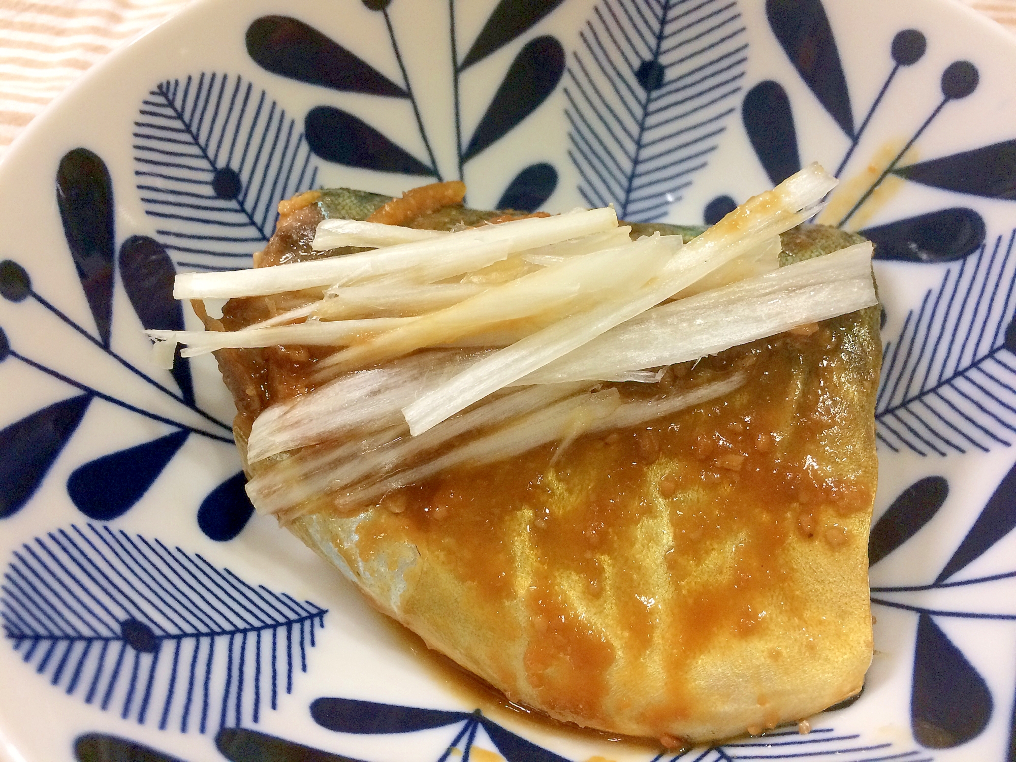 煮るだけ簡単！サバの味噌煮