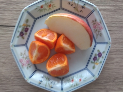 りんごに下処理したので
美味しくなりました♪
ごちそうさまでした(+_+)