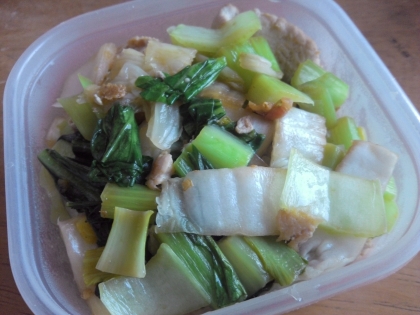 余ってた小松菜と白菜で作ってみました。お弁当に最適ですね!(^^)!
