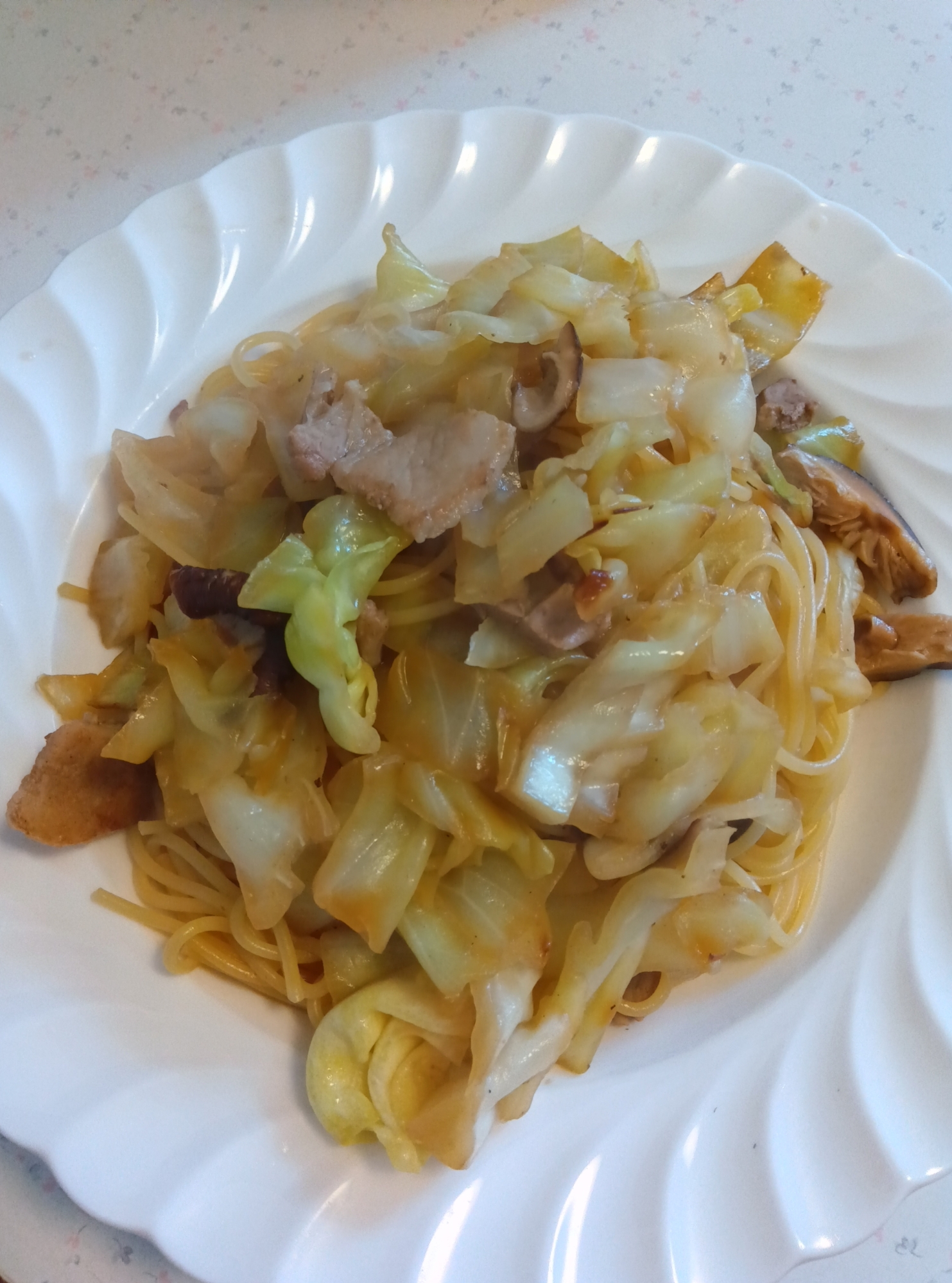 あっさり☆しいたけとキャベツの和風パスタ