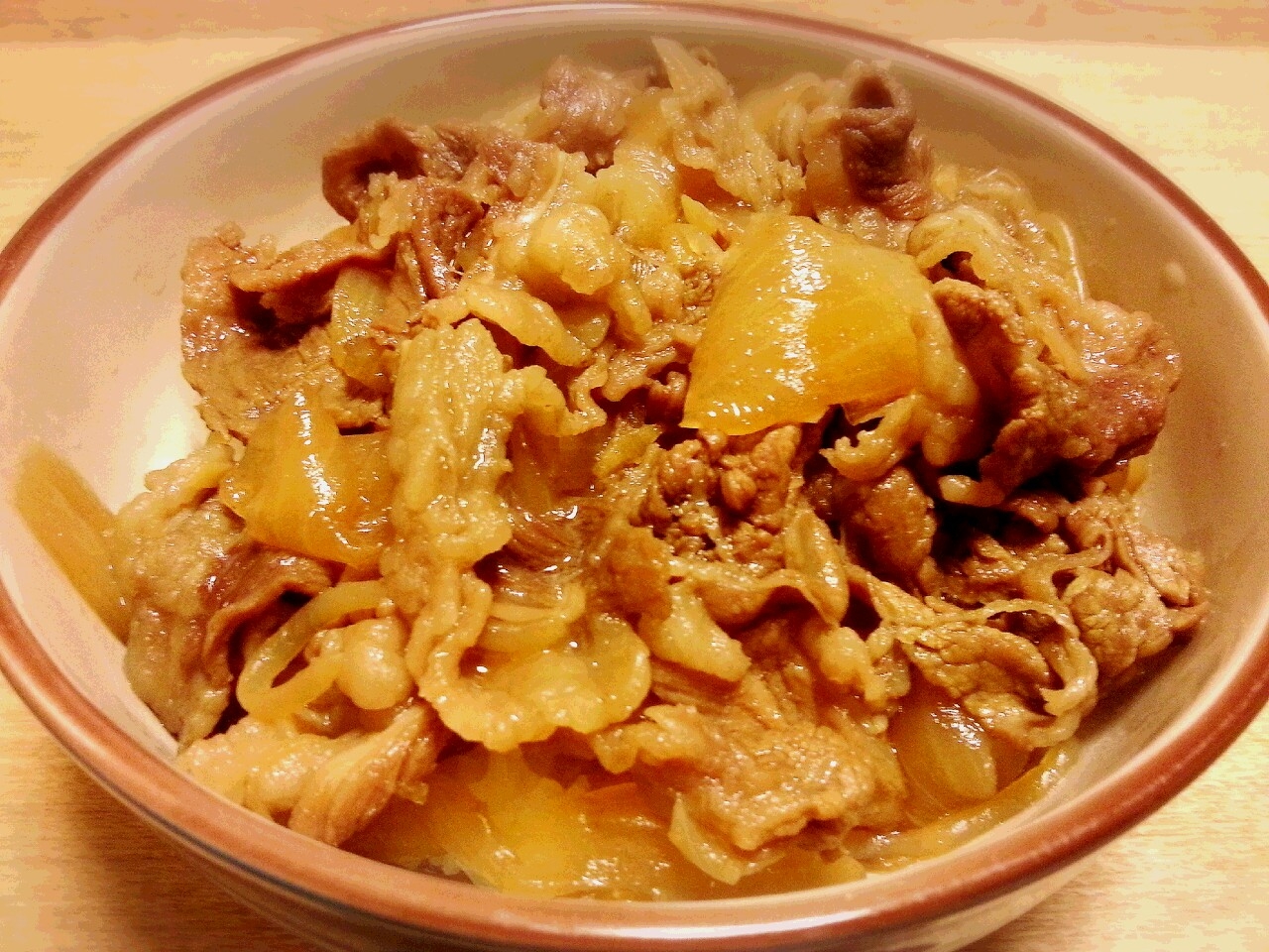 * 牛丼 * コトコト煮るだけ超簡単♪