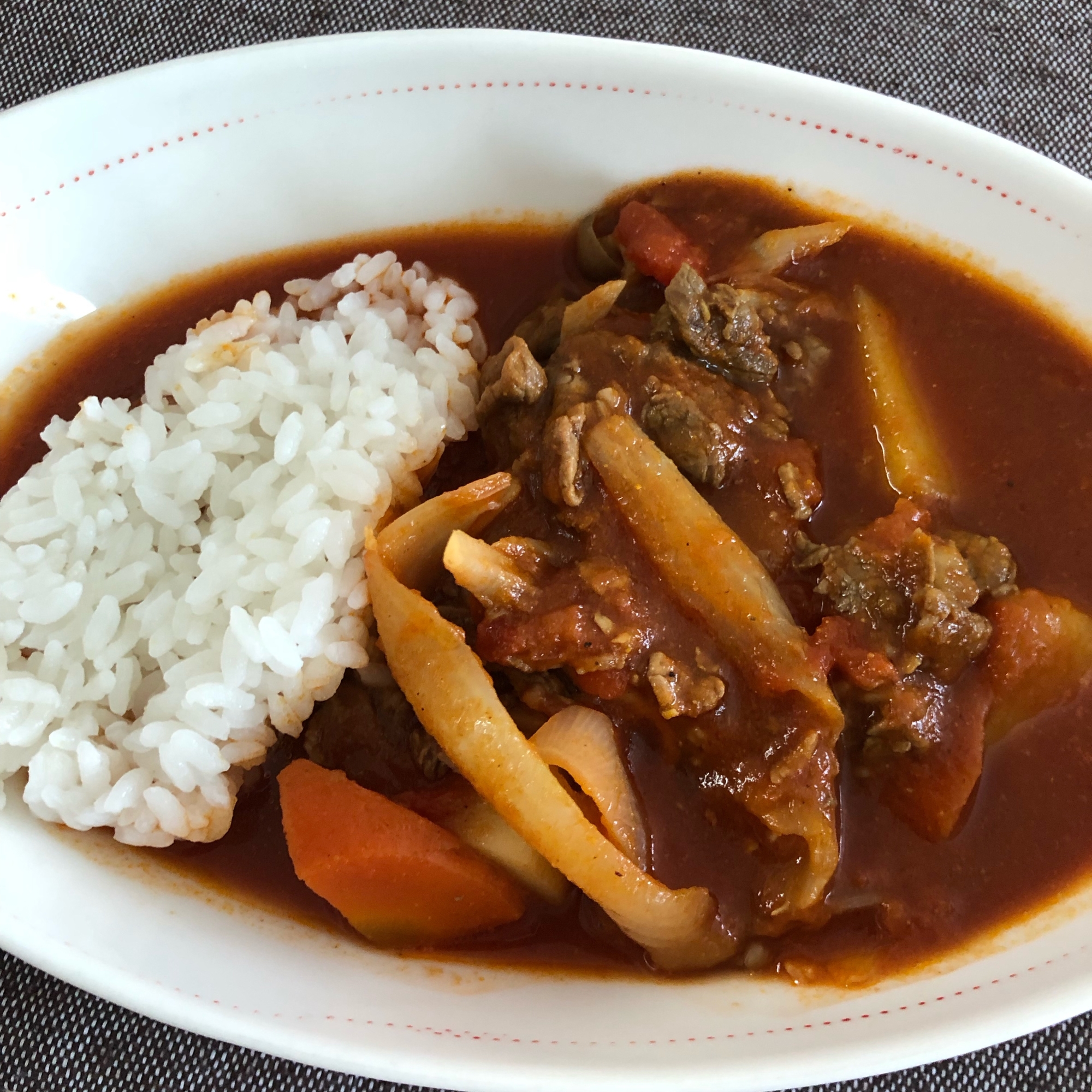 牛肉のトマト煮リメイク トマトたっぷりスープカレー レシピ 作り方 By くろぴょん 楽天レシピ